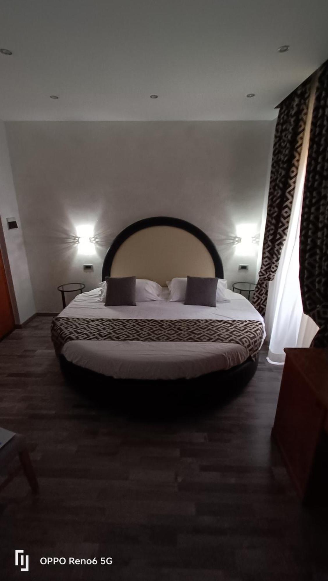 Affittacamere House 4 Mori Roma